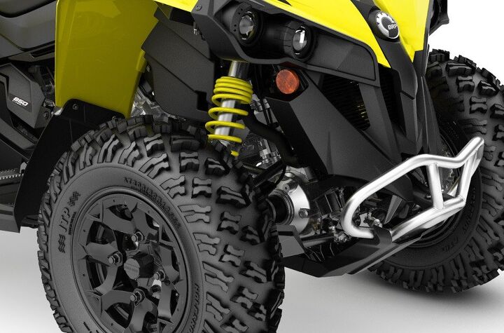 Polaris Scrambler 850 Vs Can Am Renegade 850 By The Numbers Motorcycle World